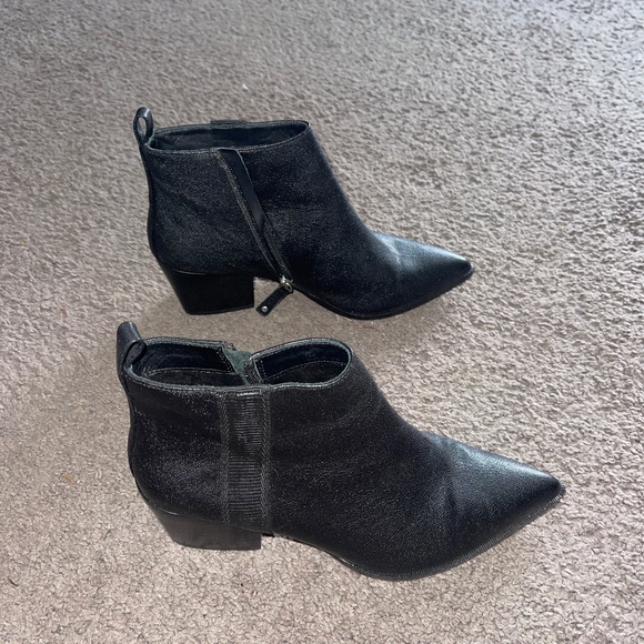 L. Paolo Black Side Zip Boots - Picture 1 of 8